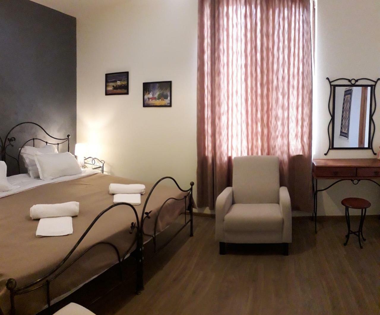 Omsi House Ξενοδοχείο Τελάβι Εξωτερικό φωτογραφία
