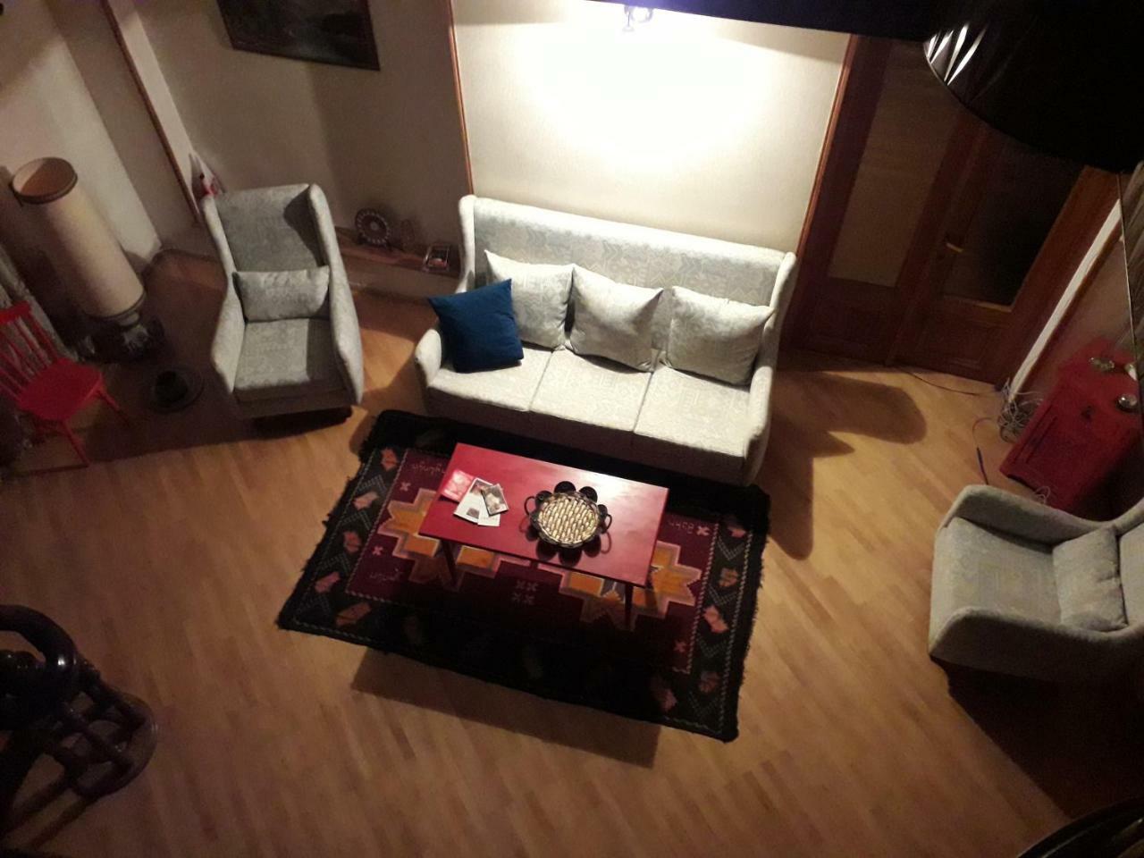 Omsi House Ξενοδοχείο Τελάβι Εξωτερικό φωτογραφία